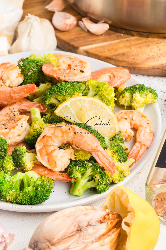 Garlic Butter Shrimp and Broccoli - Exclusive