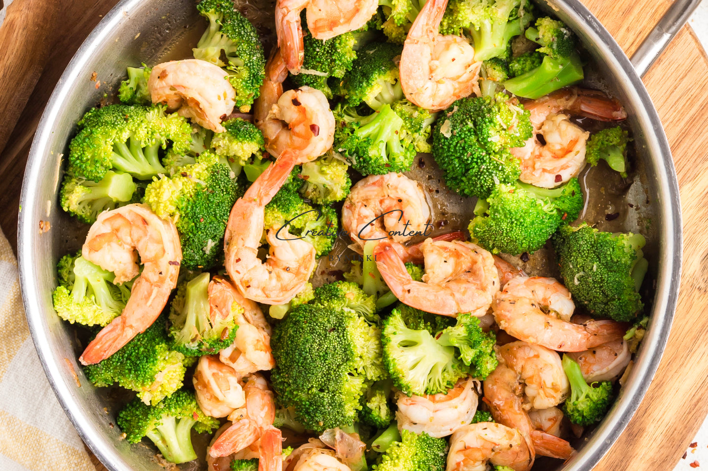 Garlic Butter Shrimp and Broccoli - Exclusive