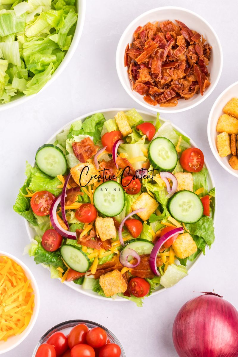 House Salad + Homemade Vinaigrette - Set 2 of 2