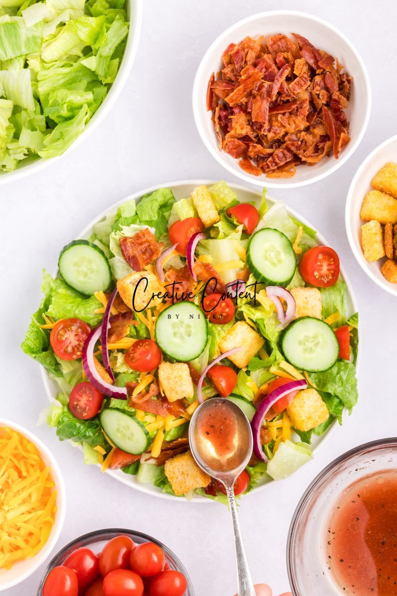 House Salad + Homemade Vinaigrette - Set 2 of 2