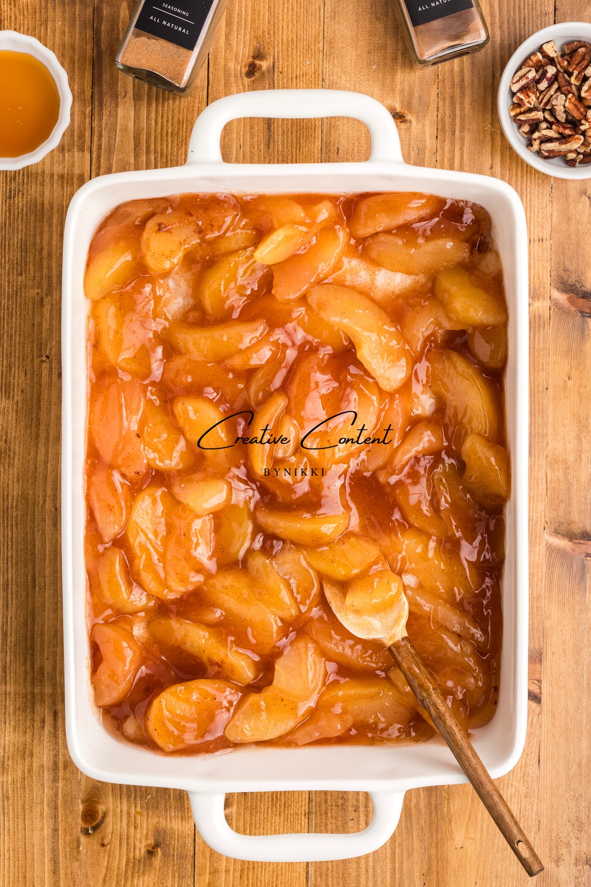 Oatmeal Cookie Apple Crisp Dump Cake - Exclusive