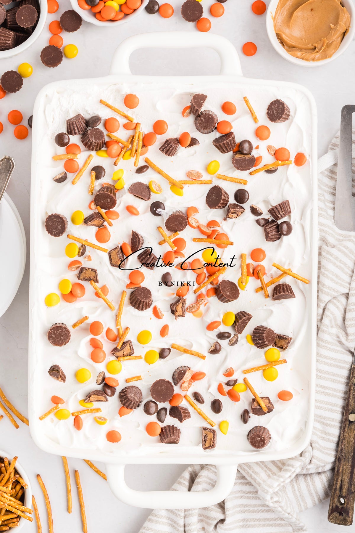 Peanut Butter Pretzel Pie - Exclusive