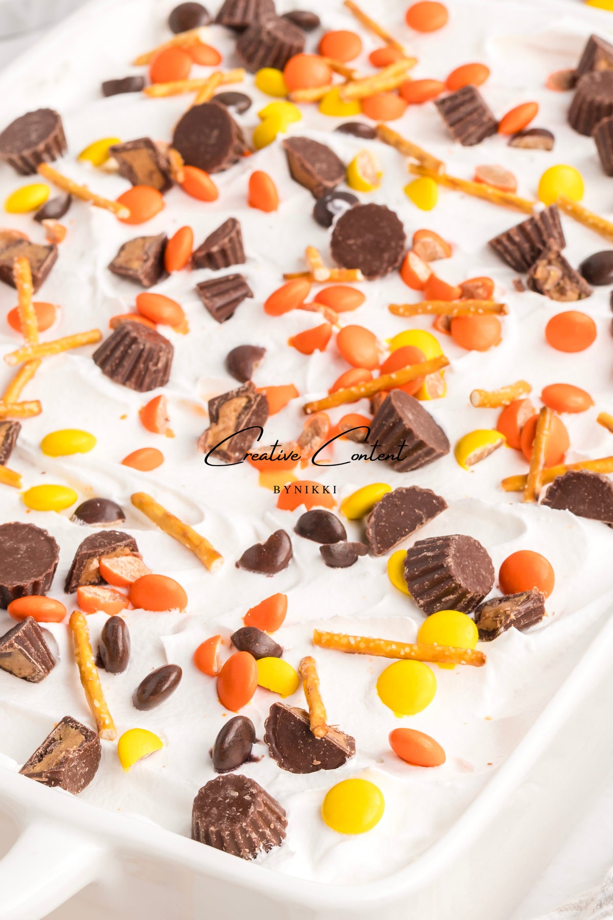 Peanut Butter Pretzel Pie - Exclusive