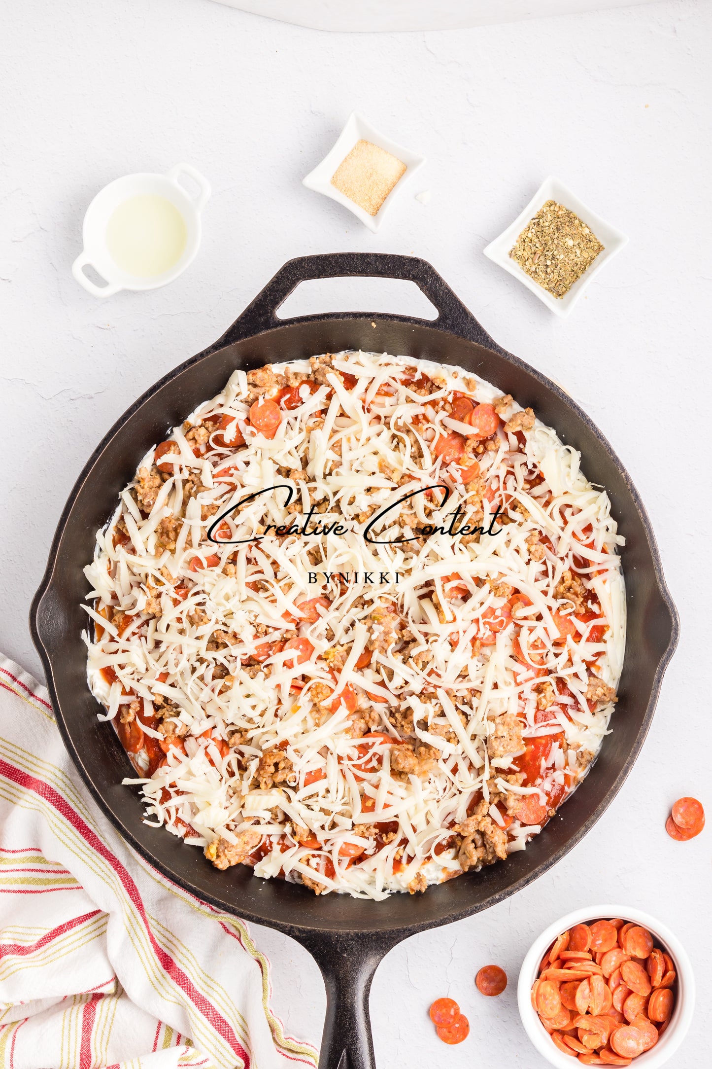 Sausage and Pepperoni Pizza Dip - Exclusive