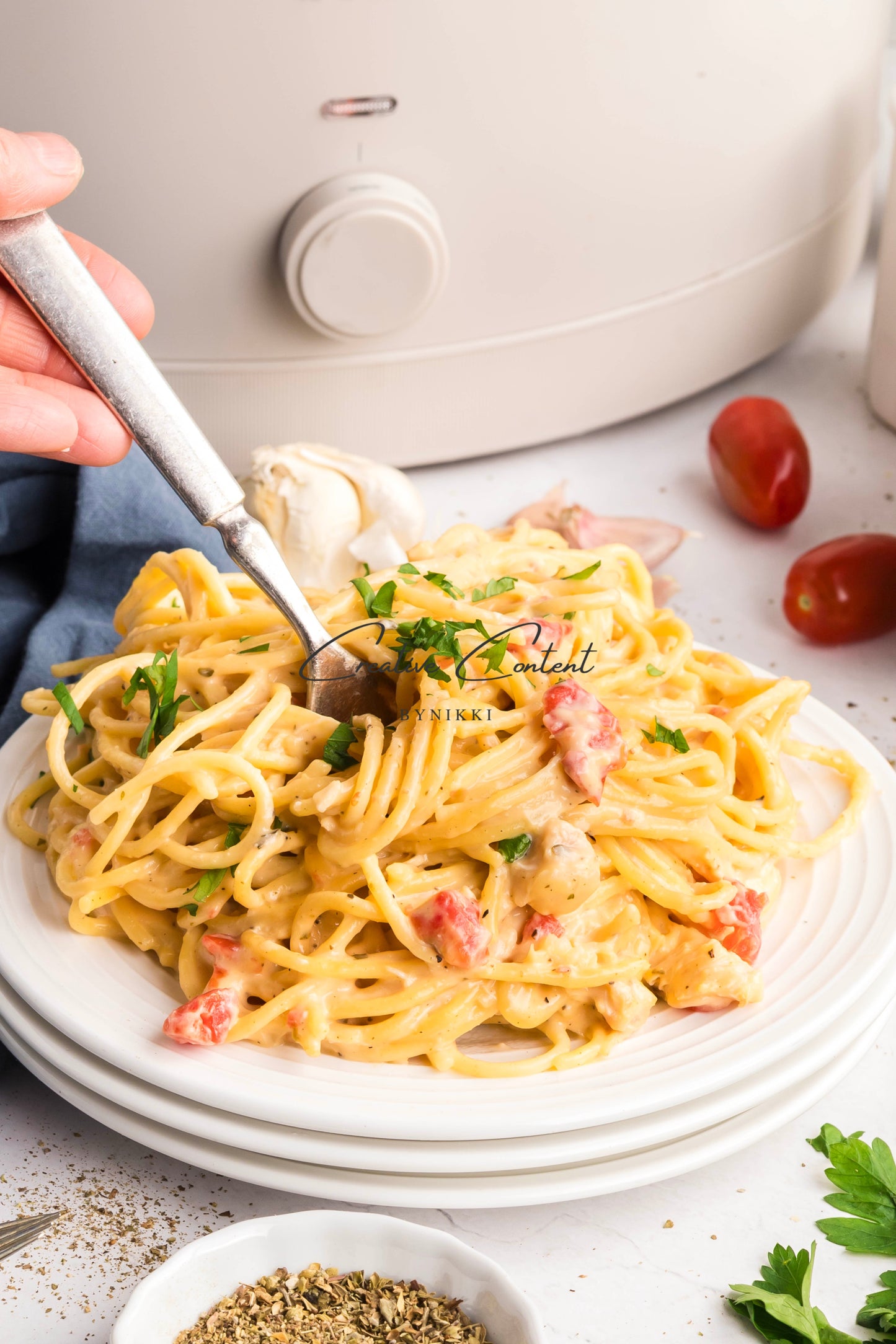 Slow Cooker Chicken Spaghetti - Exclusive