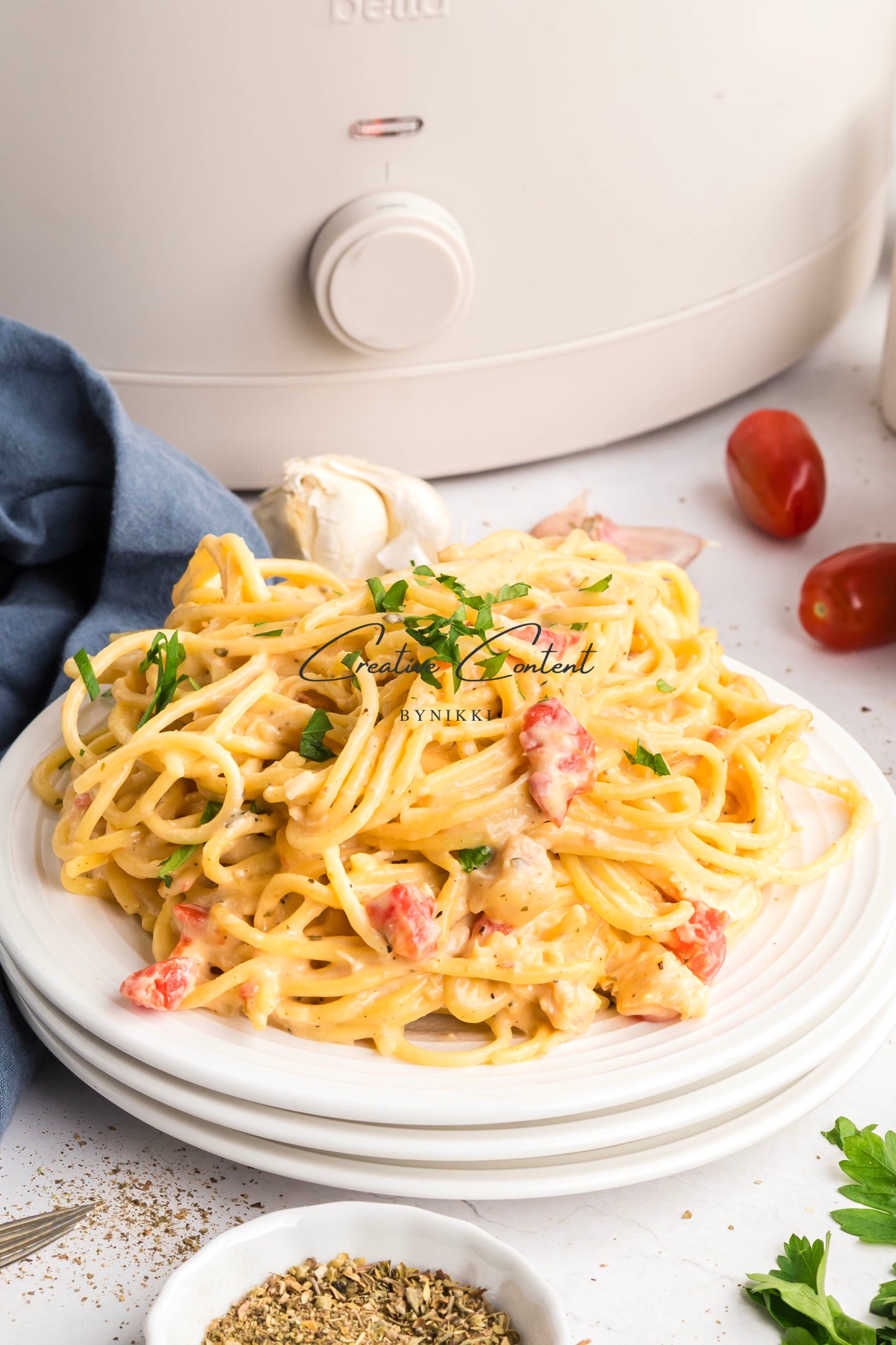 Slow Cooker Chicken Spaghetti - Exclusive