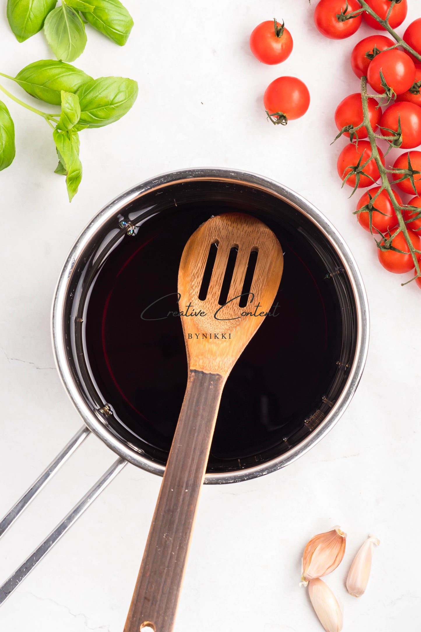 Tomato Mozzarella Salad - Exclusive