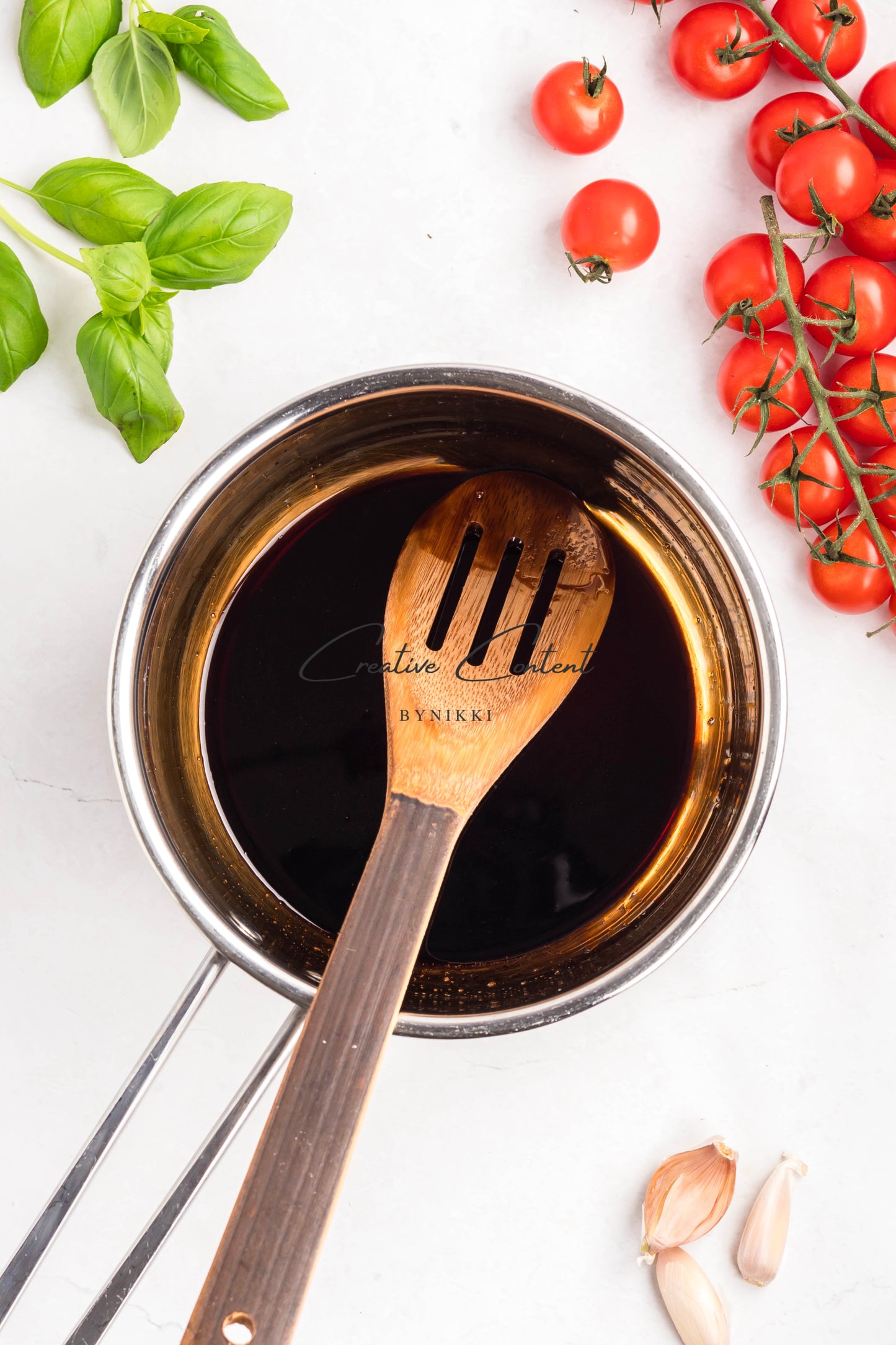 Tomato Mozzarella Salad - Exclusive